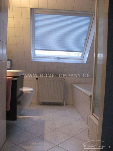 3 Zi.Whg., möbl., Balkon Richtung Süden, mit großer Wohndiele. – b5344eeb1352afda8de4d046d9f5f9b9f8081f66.jpg
