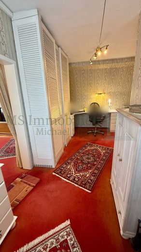*** Charmantes Einfamilienhaus + Garage *** – DG Durchgangszimmer Ansicht 4