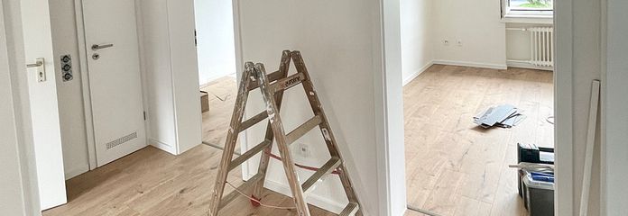 Sanierte 3-Zimmer Wohnung - inkl. EBK – Flur