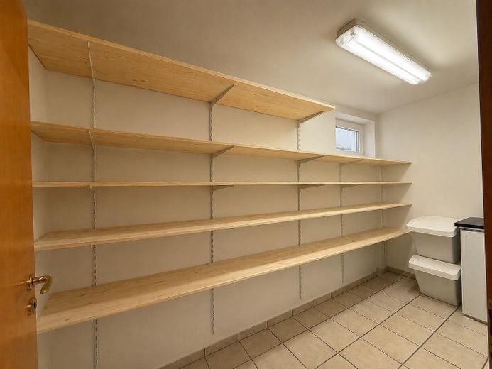 Großzügiges Zweifamilienhaus mit Photovoltaikanlage und attraktiver Mieteinnahme in Hennef – फोटो 13