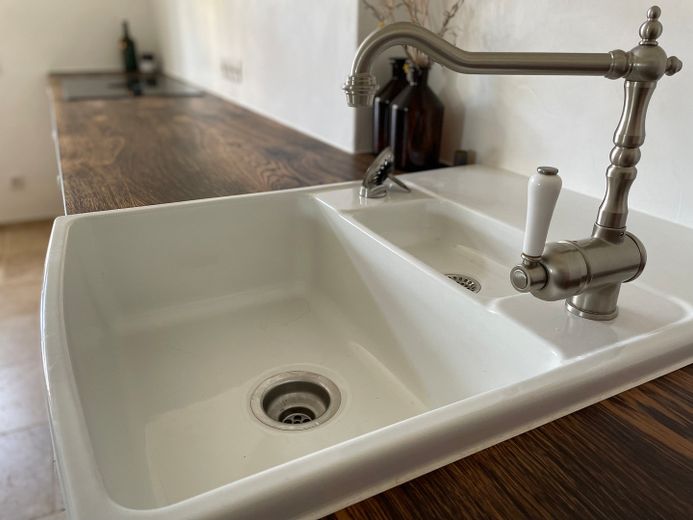 Appartamento al piano terra quasi nuovo con dotazioni di pregio e architettura eccezionale – Foto 35