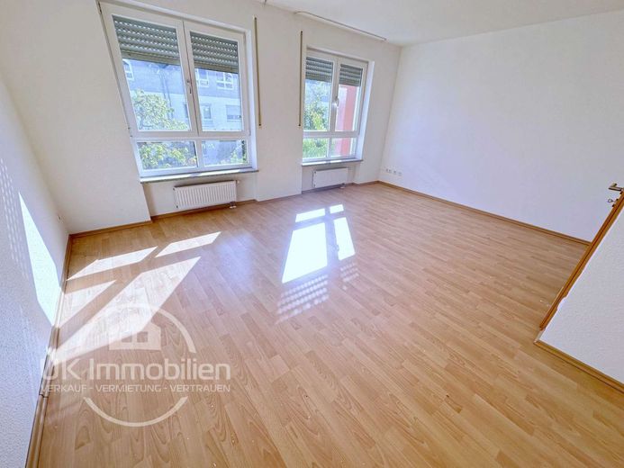 Familienglück in Feldrandlage - mit Sauna, Dachterrasse und Garten – Kind 1