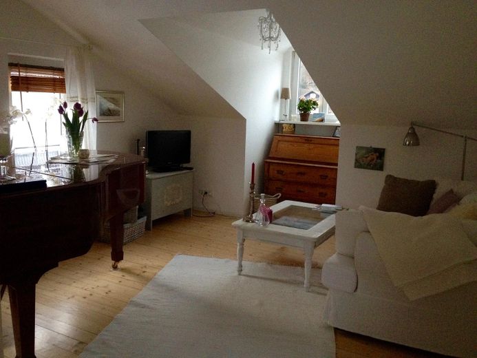 Helle, ruhige 2-Zi-Dachgeschoss-Wohnung in Starnberg-Söcking – Foto 10