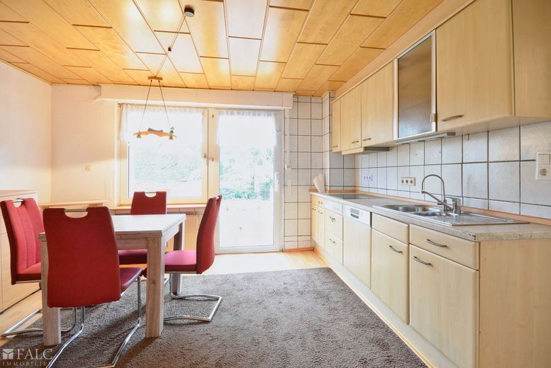Freistehendes Einfamilienhaus mit großem Garten! – Küche