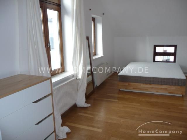 2 Zi.-Whg., möbliert, 2. OG, schöne Altbauwohnung in der guter, zentraler Lage. – 85d6798d8cdf7ab9978498ebe28227291a6e95d2.jpg