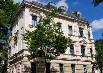 Schöne 2-Zimmer Altbauwohnung mit Einbauküche in Gohlis-Süd – Hausansicht