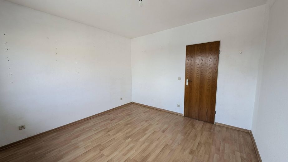 Provisionsfreie attraktive 3,5-Zimmer-Eigentumswohnung mit Garage in ruhiger Lage – Schlafzimmer