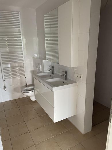 Bad Dusche WC