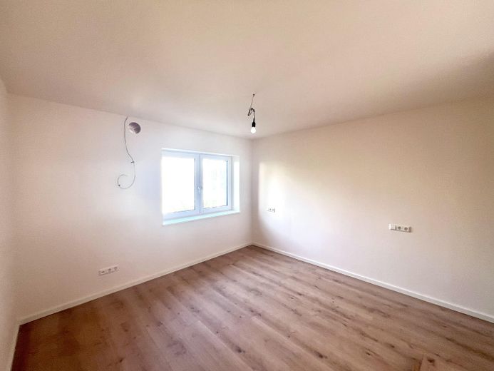 Erstbezug Möhringen: Stilvolle 3,5-Zi.-Etagenwohnung mit Kamin, Balkon & Garten – Schlafzimmer
