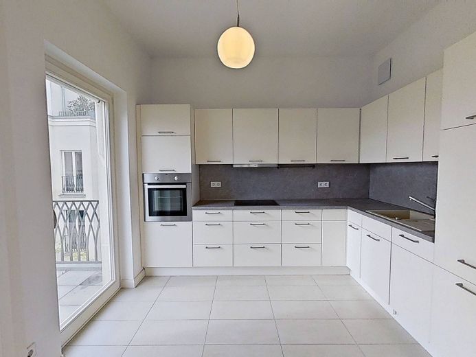 Exklusiver 2-Zimmer-Neubau mit 2 BALKONEN, EBK, Concierge-Service uvm. in den begehrten Heinrich-Heine-Gärten – Küche
