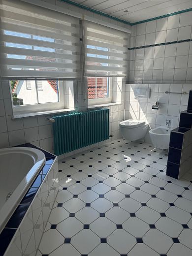 Dusch- und Badezimmer