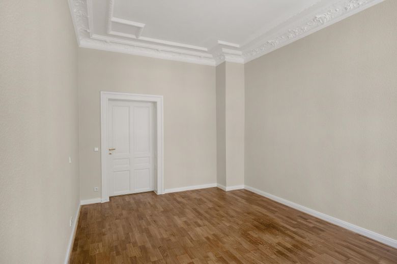 Elegante Altbauwohnung im Waldstraßenviertel - Erstbezug nach Sanierung - Provisionsfrei – Schlafzimmer