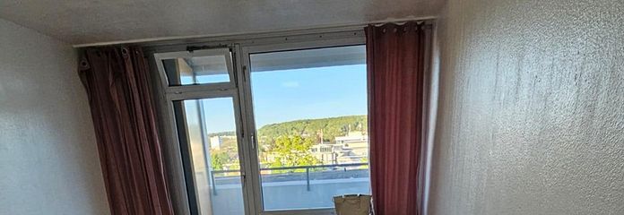 Wohnung mit Balkon