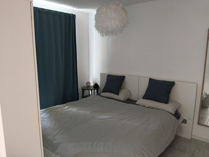 2 Zimmer Erdgeschoß mit kl. Terrasse – Schlafzimmer