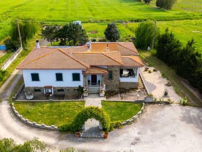 Freistehende Villa in wunderbarer Lage – Foto 1