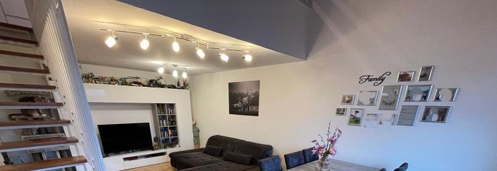 Rheinfelden- Nollingen Maisonettewohnung (inkl. Tiefgaragenstellplatz und Einbauküche) – Wohnzimmer