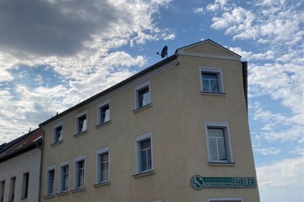 Gut vermietetes Wohn - und Geschäftshaus in guter Lage!