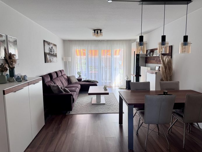 Luminoso appartamento con 3 locali, cucina, bagno - posizione tranquilla - posto auto in garage sotterraneo - senza provvigione da privato – Foto 1
