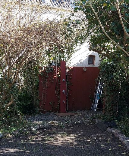 Spaziosa villa storica nel centro di Burg auf Fehmarn – pompa di calore, giardino e utilizzo flessibile – Aussendusche