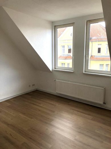 Schöne sanierte 1,5- Zimmerwohnung – Foto 1