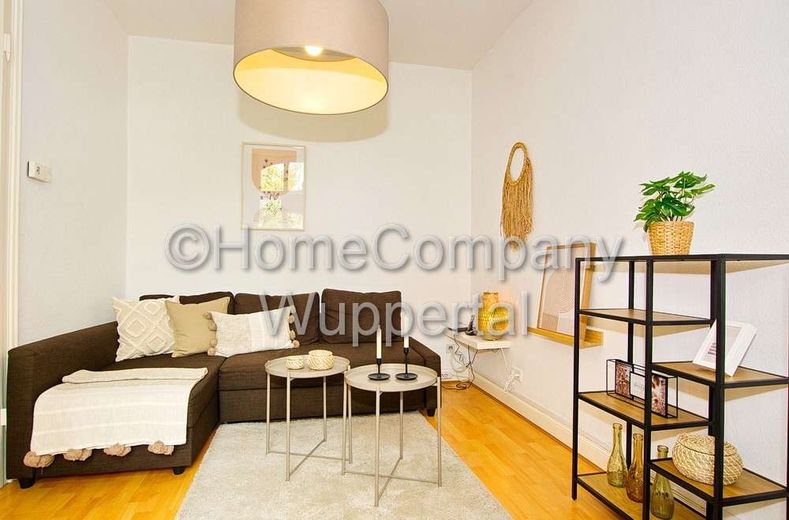 Moderne Altbauwohnung im Boho-Style mit DSL und Waschmaschine, Nähe Barmer Bahnhof und Opernhaus – 09a594e84c6fe4e12c30a3313b97ebbde2e435fc.jpg