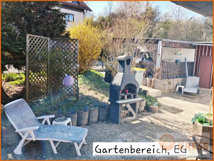Einfamilienhaus mit Einliegerwohnung, Carport, Garage u. separatem Baugrundstück in Snt.- Mottgers. – Bild 8