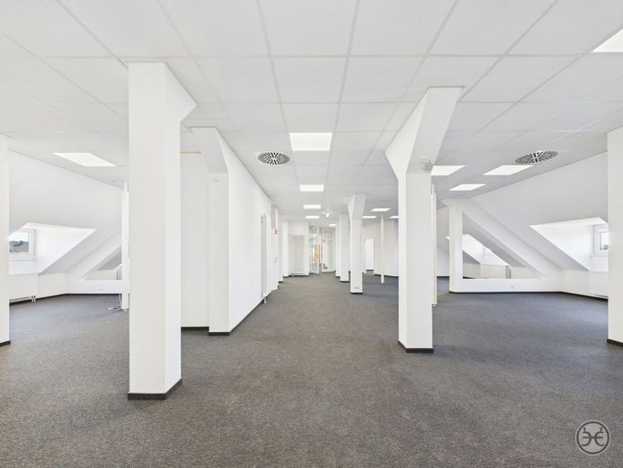 Eden-Ehbrecht-Immobilien_Bürofläche_Kreyenbrück_DG_019