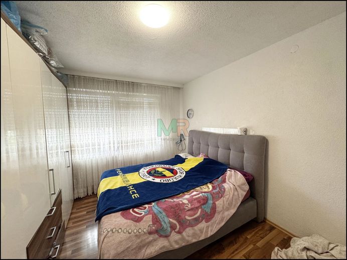 Wohn- und Geschäftshaus in zentraler Lage von Pforzheim – 2. OG, Schlafzimmer