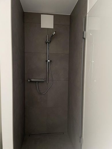Nowoczesne 3-pokojowe mieszkanie do wynajęcia w sercu Simmerath – Dusche