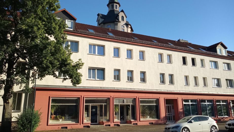 183 qm am Wasserturm, große Laden-/Büro- Praxisräume in zentraler Lage von Markkleeberg zu vermieten – Foto 2