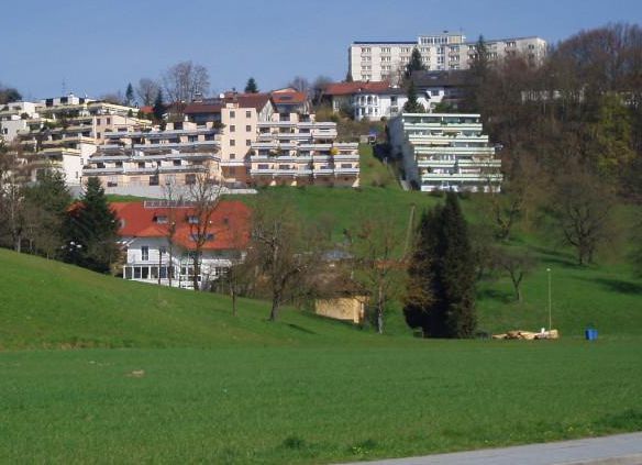 Möblierte provisionsfreie 2-Zimmerwohnung direkt am Inn – Direkt am Inn gelegen