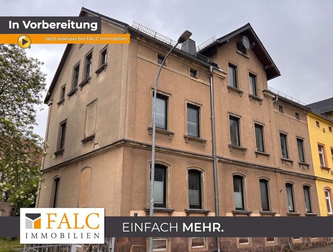 Mehrfamilienhaus mit Potenzial – Außenansicht