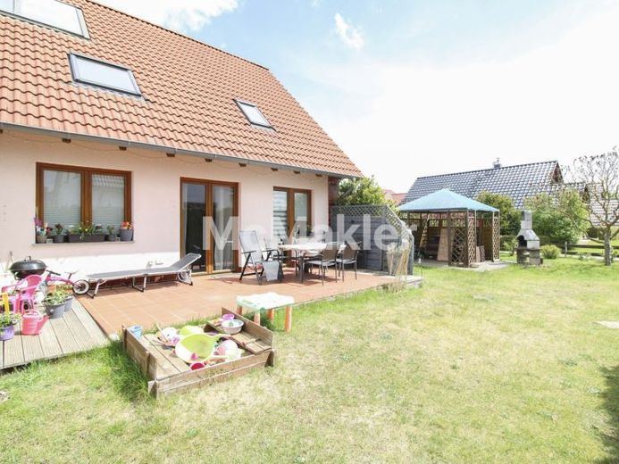 Auf der Insel Usedom zu Hause: -Doppelhaushälfte in guter Lage von Karlshagen – Foto 1