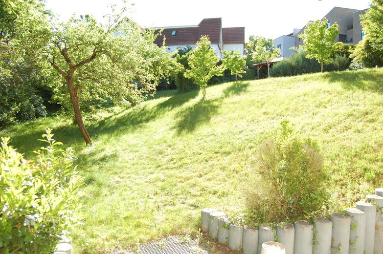 ++Viel Platz für Ihre Wohnträume: Einfamilienhaus mit Einliegerwohnung auf einem großen Grundstück++ – Garten