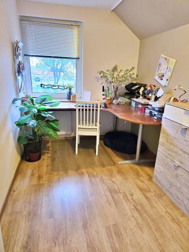 DA PRIVATO!! Casa a schiera centrale adatta alle famiglie con giardino e 2 posti auto ad Ahrensburg – Kinderzimmer