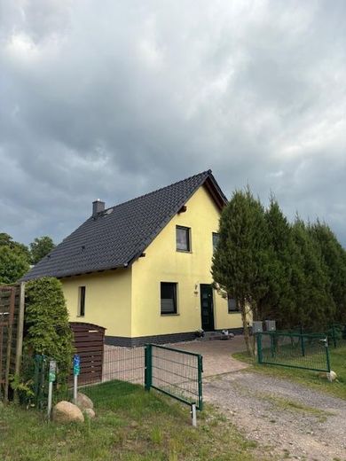 Nur wenige Schritte zum Wasser – Zwei Wohnungen oder ein Zuhause mit vielen Möglichkeiten – Foto 3