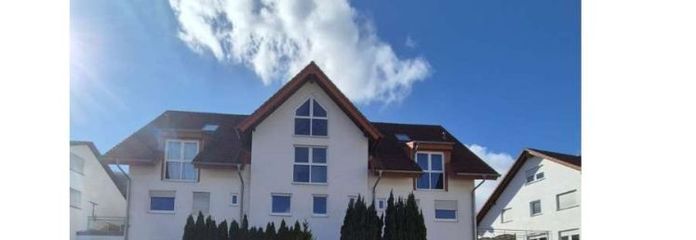 Attraktives, vermietetes Reihenendhaus mit Garage und kleinem Grundstück – rentable Kapitalanlage