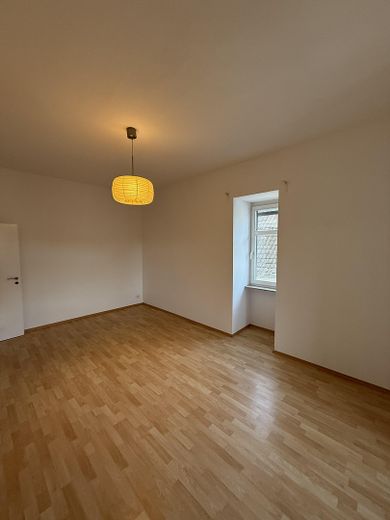 Bad Nauheim : appartement de 3 pièces dans une villa Art nouveau au calme – Zimmer 1 