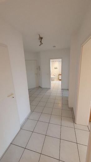 Flur - Blick Richtung Bad