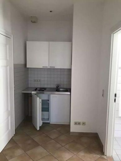 Well-laid-out 1-room apartment in Schwerin – Photo 5