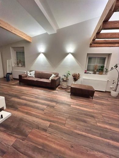 Wohnen mit Ausblick - Einfamilienhaus mit Einliegerwohnung und besonderem Charakter – Loft im Dachgeschoss