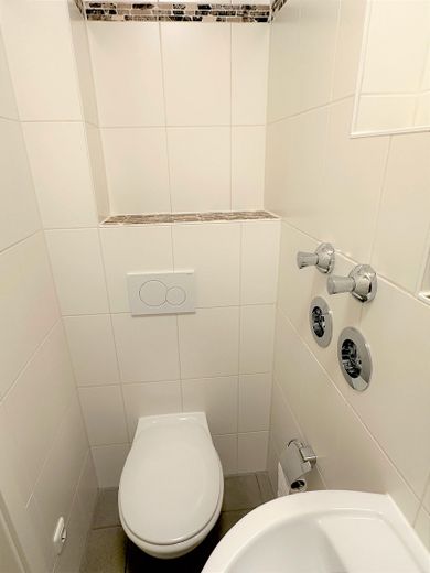 Laim nach Altbausanierung: Helle 1-Zimmer-Wohnung in kleinem kernsaniertem Wohnhaus – Фотографія 8