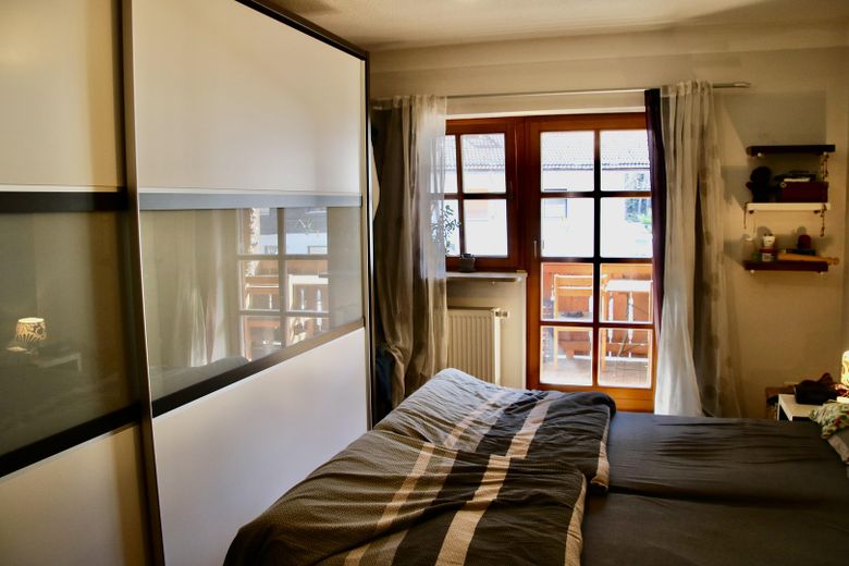Gepflegtes Reiheneckhaus in ruhiger Lage – Schlafzimmer