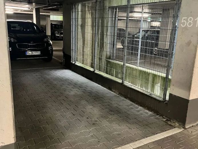 Tiefgaragenstellplatz ab Sofort zu vermieten ( Adolf-Baeyer-Damm 34, WE108 / TG Nr.581 – Foto 1
