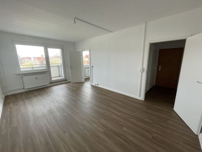 Non pensarci troppo! Appartamento di 1 stanza ristrutturato di recente con balcone! – Foto 1