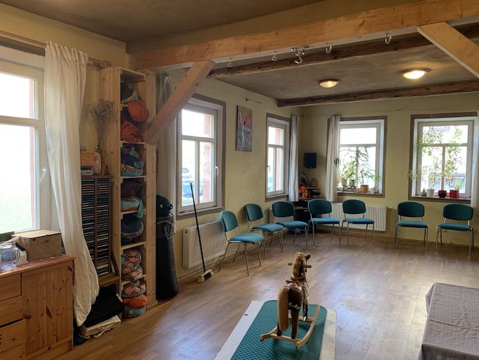 Kursraum & mögl. Wohn-Essküche