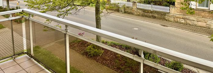 Balkon Blick Richtung Feld