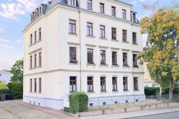 frei ab 01.11.2026: schicke 2-Raum-Wohnung