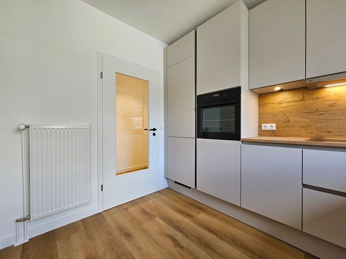 Modern wohnen im Alstertal – stilvoll modernisiert, Südloggia & provisionsfrei – Foto 6