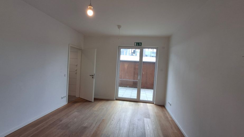 Großzügige 4-Zimmerwohnung in Rostock zwischen Stadtmauer und Warnow gelegen – Schlafzimmer